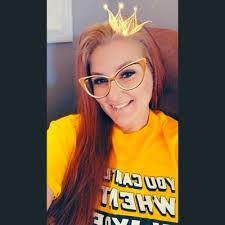 Leandra Smith (@LeandraS79)