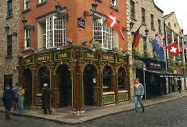 There are hundreds of great traditional irish pubs throughout dublin and many of them will host traditional irish music sessions. 6 Dublin Pubs For Single Ladies Solochick Blog For Independent Women