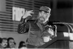 J'étais souvent accompagné d'un homme qui travaillait pour moi comme garde du corps, je voyais tout le. Killing Castro Poisoned Cigars Explosive Seashells