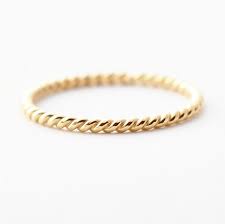 One of many items available from our rings department here at fruugo! 18k Gold Ring Braided Wedding Band For Women Ring Verlobung Ehering Eheringe Fur Frauen
