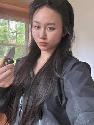 Home sweet home for a minute 🔪