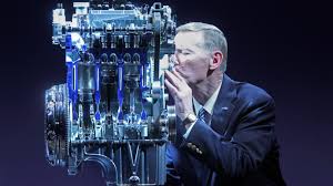 Zanima me iskustva sa 1.0 ecoboost motorom 125 ks u fordu focusu mk3 ima ih u svicarskoj jeftino sa malo kilometara i titanium opremom tacnije zanimaju primerci koji je prokuvala glava motora zbog racve rashladne tekucine, dolijevaju antifriz a ne ulazi u glavu, da li je iko remontovao ovaj motor. Pericolul Din Spatele Motoarelor Ford 1 0 Èi 1 6 Ecoboost Noobz Ro