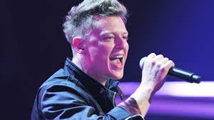 Mam nadzieję, że będzie to jeszcze bardzo długo, chociaż babcia już troszkę leciwa. The Voice Of Poland Rafal Brzozowski Tak Blisko Youtube