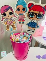 Los mejores juegos lol surprise. Centros De Mesa De Lol Surprise Adornos De Lol Surprise Decoracion De Munecas Lol Fiesta Lol S Fiestas De Cumpleanos Sorpresa Munecas Lol Fiesta De Munecas