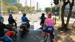 540 x 540 png 37 кб. Rigoberto Uran Sorprende Yendo Por La Ciudad En Como Si Estuviera En El Tour