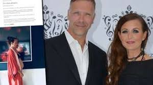 Check spelling or type a new query. Sanna Lundell Berattar Ar Gravid Med Mikael Persbrandt