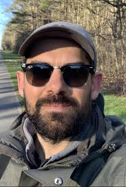 Jon Ruddy, Owner & Guide at Eastern Ontario Birding Contact:  eontbird@gmail.com See you in the field!