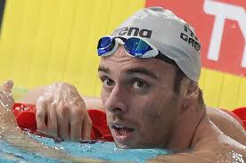 But it's also an inner journey, made during the lockdown, when he decided to change coaches a few months before the olympics. Nuoto Gregorio Paltrinieri Domina E Vince La 10 Chilometri Degli Assoluti