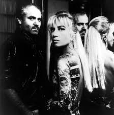 She is the younger sister of the late designer gianni versace. Donatella Versace Gianni Versace Fashion Donatella And Gianni