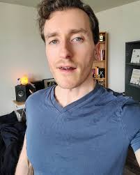 Arthur Tutt (@arthur_tutt_) • Instagram photos and videos