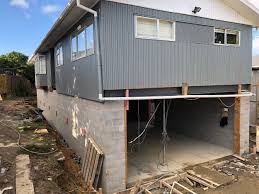 In most cases, the ultimate cost of a 2′ to 3′ digout to be $50 per square foot. Auckland House Lifting