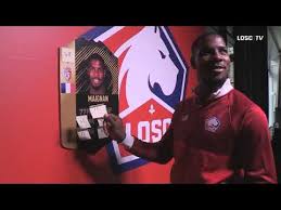 Create your own fifa 21 ultimate team squad with our squad builder and find player stats using our player database. Mike Maignan Dans L Equipe De La Semaine Fifa 18 Youtube