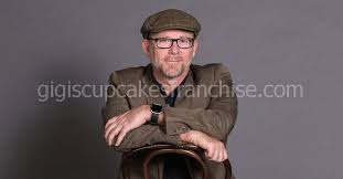 Atmosphärische verfilmung von umberto ecos bestseller mit sean connery und christian slater. Jason Connery Vermogen Frau Kinder Familie Wiki Biografie Schauspieler