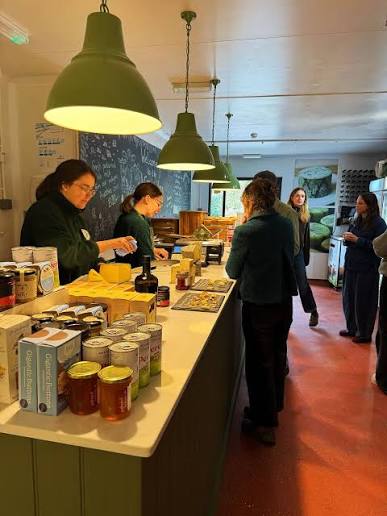 Yesterday we had the best day visiting Lynher Dairies (@cornish.yarg)- home  of the iconic Cornish Yarg 🧀 We were invited along for their open day  alongside fellow delis & cheesemongers, and got