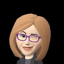 I plan to use one of the four photos here in my next ad for Stroll  Thornberry Creek & Indian Trails magazine. But I can't decide which one to  use, and the