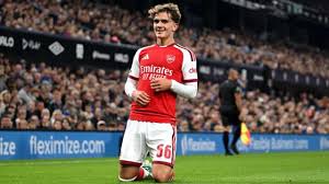 Ipswich Town 2-4 Arsenal: Dowman leads the way in EFL Cup success