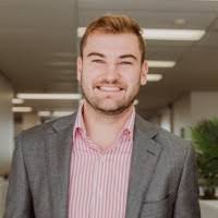 Darcy Cox's Instagram, Twitter & Facebook