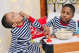 How To Have A Great Family Night In Boys Edition Kids Family Night Boys Snack Treat