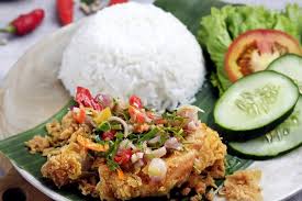 Assalamualaikum 🙏 pelanggan setia ayam geprek kita udah ready ya jangan lupa mampir cod bisa donk kawasan pasar tanah tumbuh pasar candi and pedukun 📞. Resep Cara Membuat Ayam Geprek Sambal Matah