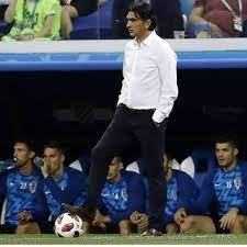 Izbornik zlatko dalić u rovinju je odgovarao na pitanja novinara dan nakon otvaranja eura i poraza od engleske 1 pogledajte trenutak kad je dalić tumačio novinarima kako da pišu o sastavu hrvatske. Email Address Of Daliczlatko Instagram Influencer Profile Contact Daliczlatko