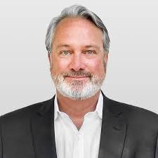 Eric Cervantes's Instagram, Twitter & Facebook