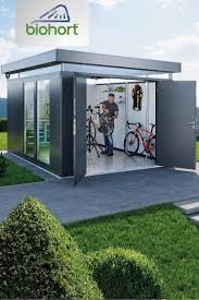 Garten Und Geratehauser Aus Metall Von Biohort Design Gartenhaus Gartenhaus Metall Gartenhaus Modern