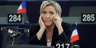 Vidéoconférence aujourd'hui avec marine le pen sur les relations entre l'italie et la france, la situation sanitaire, l'emploi, les perspectives européennes. Financement Du Deficit Mais Ou Va Marine Le Pen