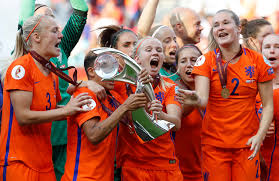 Feyenoord veta convocação de marcos senesi para a seleção da argentina olímpica. Holanda E Campea Europeia De Futebol Feminino