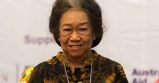 Bentley Rumble: Poet of the Month 053: TOETI HERATY