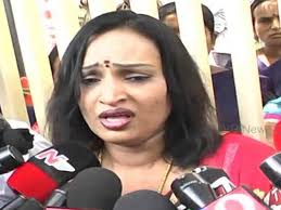 Heroine fears Life Threat, seeks Police Protection!