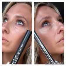 Primer x 2 (discontinued) Supreme length nourishing mascara x 2 brown black  Superextend lengthening mascara (yellow) brown black Exxtravert Mascara 1  brown black