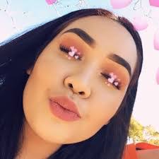 Linda Nevarez's Instagram, Twitter & Facebook