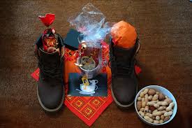 Der nikolaustag ist der gedenktag des heiligen nikolaos unter anderem fragt der nikolaus die kinder, ob sie denn auch artig gewesen sind. Wann Ist Nikolaustag Nikolaustag Ist Das Nachste Mal Am Montag Dem 6 Dezember 2021