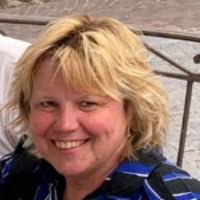 20+ "Ellen Otto" profiles