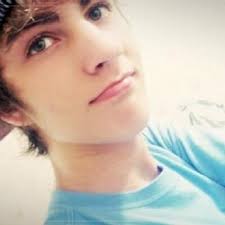 Steven Mendes (@StevenMendes3)