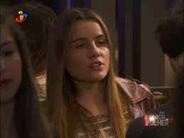 Sara marca o casamento