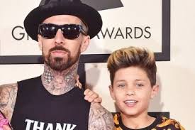 Lil Pump volt a meglepetésvendég Travis Barker fiának 14-ik születésnapján