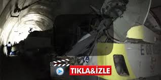 Bu durumda yolcular daha da panikler. Makinist Izle