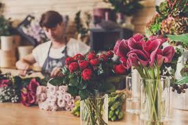 Establishment and florist at 71 points west, calgary, ab t4s 1s6, canada. 5 Benefits Of Flower Delivery In Calgary Flower Chix