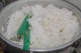 (memengat = memasak pengat.) berkata dengan cukup alasan. Cara Masak Nasi Pakai Panci Persiapan Jika Banjir Dan Listrik Mati