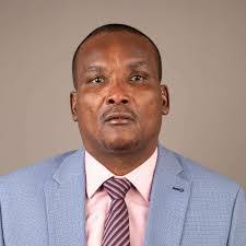 Abdikadir Hussein's Instagram, Twitter & Facebook