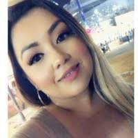 Andrea Samayoa's Instagram, Twitter & Facebook