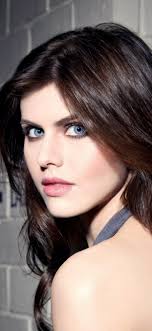Alexandra Daddario Beautiful Girl 4k Wallpaper 12