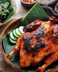 Daging ayam bahkan bisa dikatakan sebagai bahan masakan wajib untuk beberapa orang. Resep Ayam Taliwang Khas Lombok Buat Buka Bersama Super Gampang