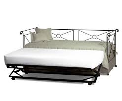 You can pop up your trundle bed by using the following steps. Daybed With Pop Up Trundle Wood Ideas On Foter