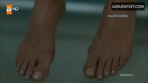 MELIKE YALOVA Feet - AZNudeFeet