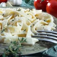 Coconut Milk Alfredo Sauce Amazing Love Love It Replaced Corn Starch With Arrowroot Powder Dairy Free Alfredo Sauce Recipes Dairy Free Recipes