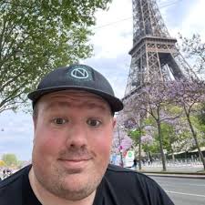 adam beecham (@beech_bum)