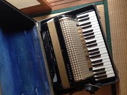Provided to youtube by the orchard enterprisessqueeze box (instrumental version) · the hit co.the intrumental classic rock collection, vol. Free Images Antique Musical Instrument Free Reed Aerophone Garmon Folk Instrument Squeezebox Technology Musical Keyboard Diatonic Button Accordion Button Accordion Electronic Instrument Accordionist Electronic Device Piano Electronic