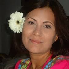 Iris Chapa's Instagram, Twitter & Facebook